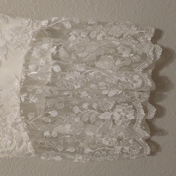 Lulu's Adored Eternity white lace sleeveless trumpet midi dress - Picture 7 of 13